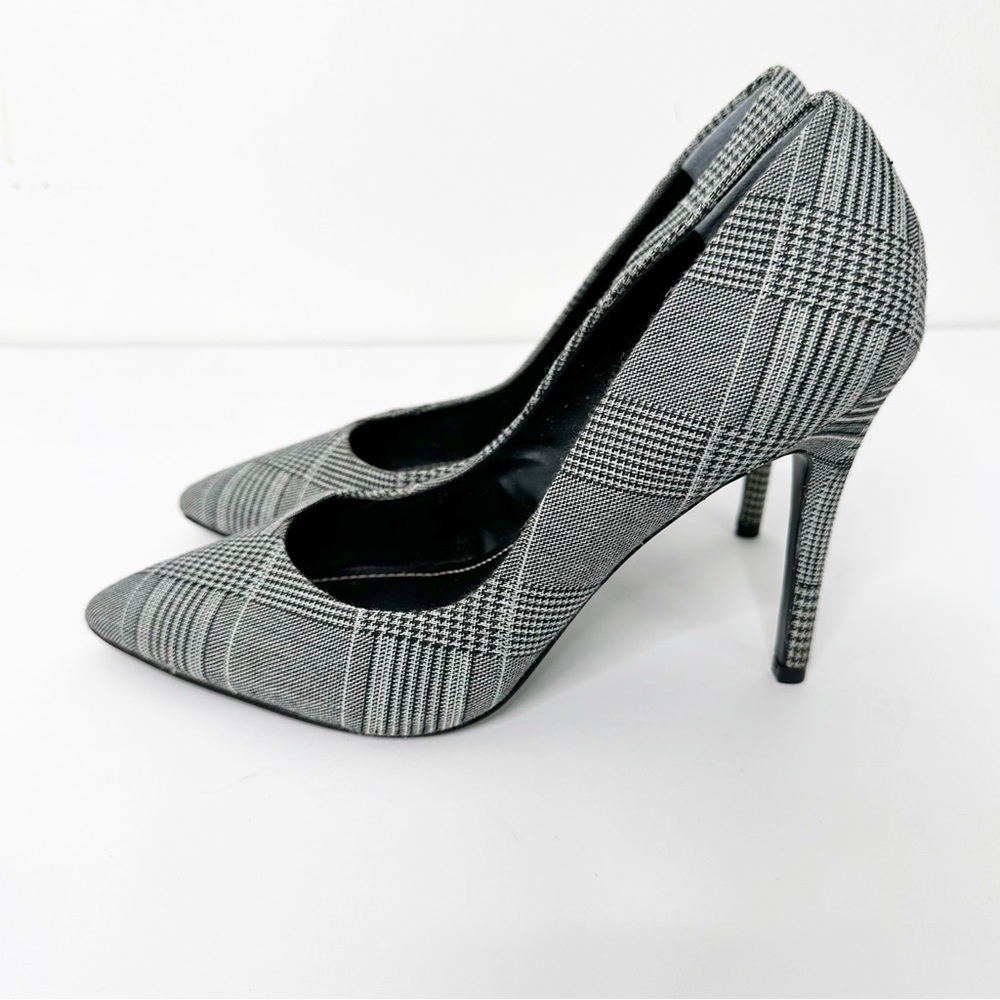 CHARLES BY CHARLES‎ DAVID | Pact Black White Plaid Herringbone Heels Pumps Sz 8 - Picture 5 of 8